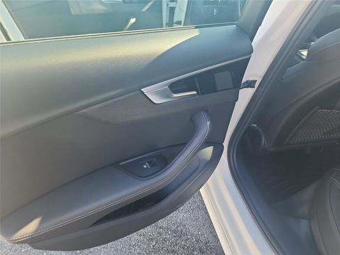 Used 2022 Audi A4 2.0T Premium Plus image 17