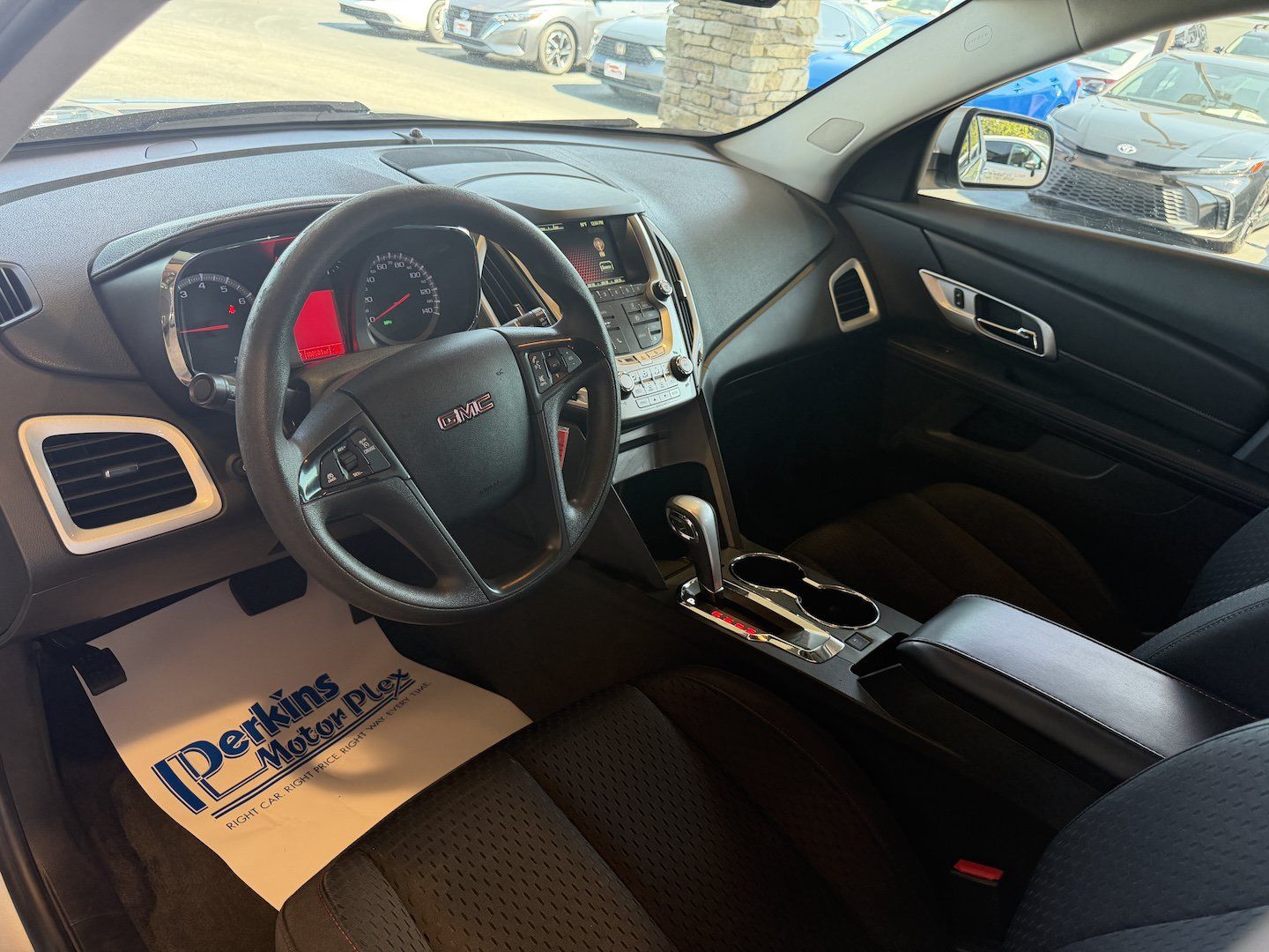 Used 2015 GMC Terrain SLE FWD image 13