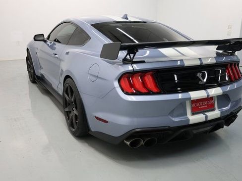 Used 2022 Ford Mustang Shelby GT500 w/ Carbon Fiber Track Pack image 65