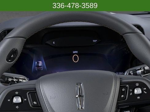 New 2026 Lincoln Aviator AWD image 13