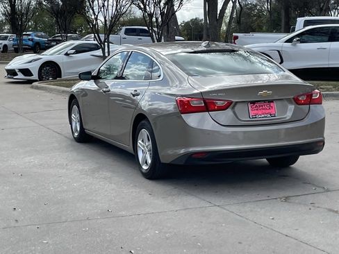 Used 2024 Chevrolet Malibu LT image 4