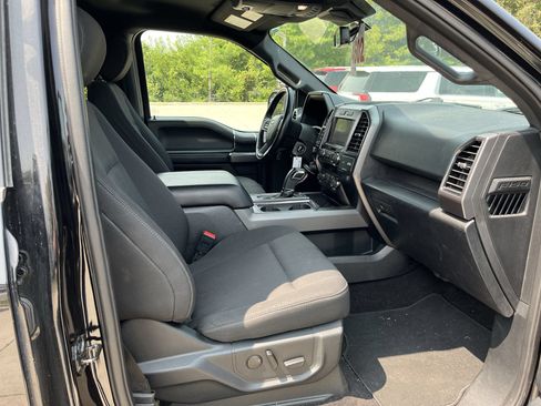 Used 2019 Ford F150 XLT w/ Equipment Group 302A Luxury AWD/4WD image 12