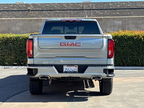 Certified 2023 GMC Sierra 1500 AT4 w/ AT4 Premium Package AWD/4WD image 5
