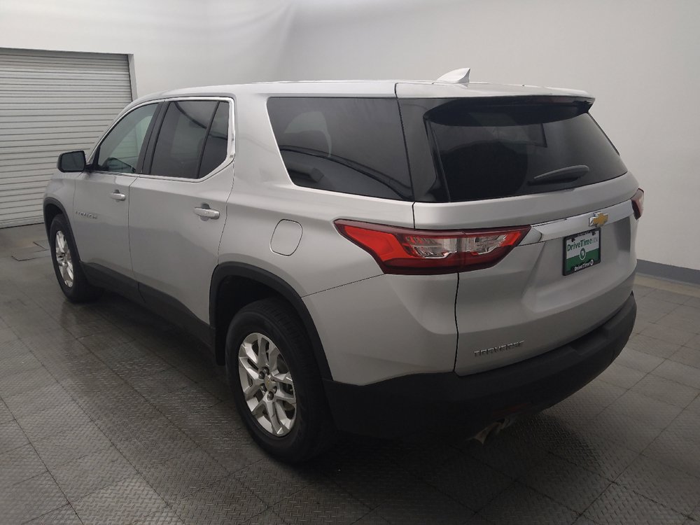 Used 2020 Chevrolet Traverse LS FWD image 5