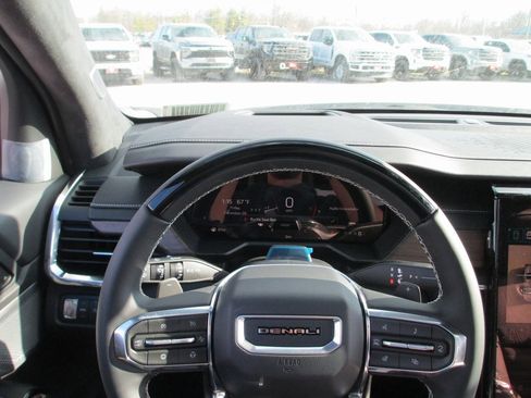 New 2026 GMC Acadia Denali Ultimate image 21