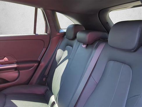 Used 2022 Mercedes-Benz GLA 250 GLA 250 w/ Premium Package Lite image 19