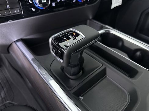 New 2026 GMC Sierra 1500 SLT w/ SLT Premium Plus Package image 16