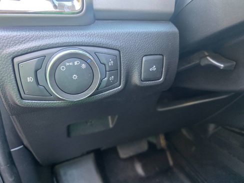Used 2019 Ford Ranger XLT w/ Trailer Tow Package RWD image 17