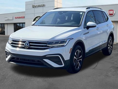 Used 2023 Volkswagen Tiguan S FWD image 3
