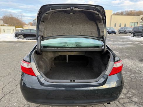 Used 2015 Toyota Camry LE FWD image 8