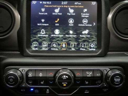 Used 2023 Jeep Wrangler Unlimited w/ Sun & Screen Package AWD/4WD image 21