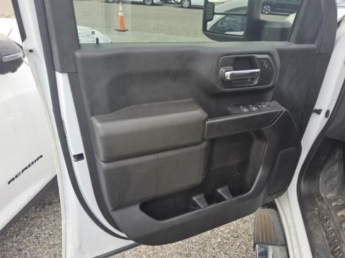 Used 2024 Chevrolet Silverado 3500 W/T AWD/4WD image 10