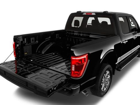 Used 2025 Ford F150 XLT w/ Equipment Group 302A MID AWD/4WD image 7