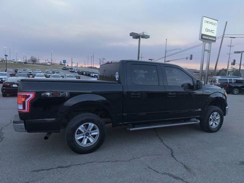 Used 2016 Ford F150 XLT image 12