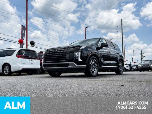 Used 2024 Hyundai Palisade Limited AWD/4WD image 17