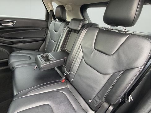Used 2015 Ford Edge Titanium AWD/4WD image 32