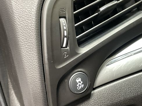 Used 2019 Acura ILX w/ Premium Package image 24