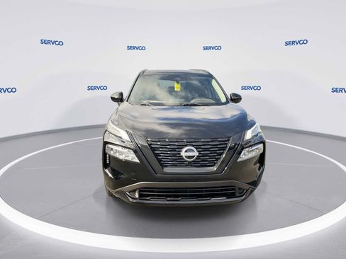 Used 2023 Nissan Rogue SV w/ SV Premium B Package FWD image 3