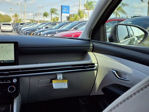 Used 2025 Hyundai Tucson SEL image 19