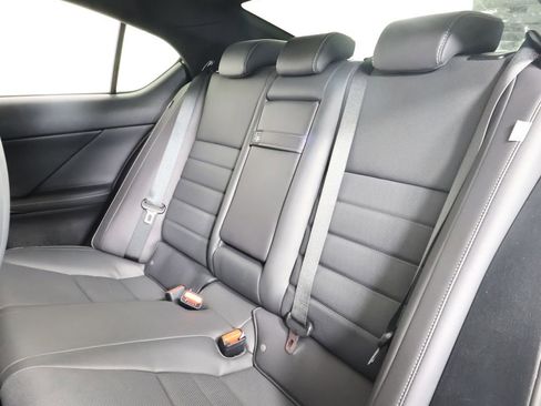 Used 2022 Lexus IS 350 F Sport image 10