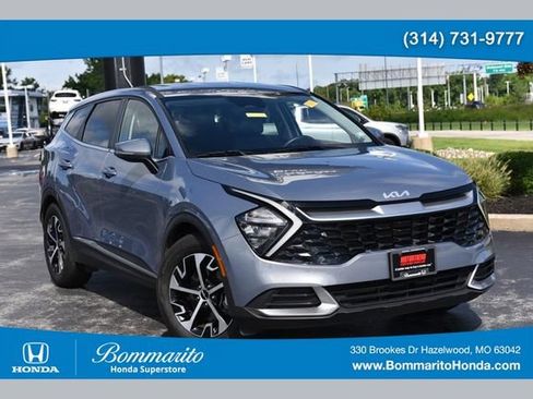 Used 2023 Kia Sportage EX FWD image 1