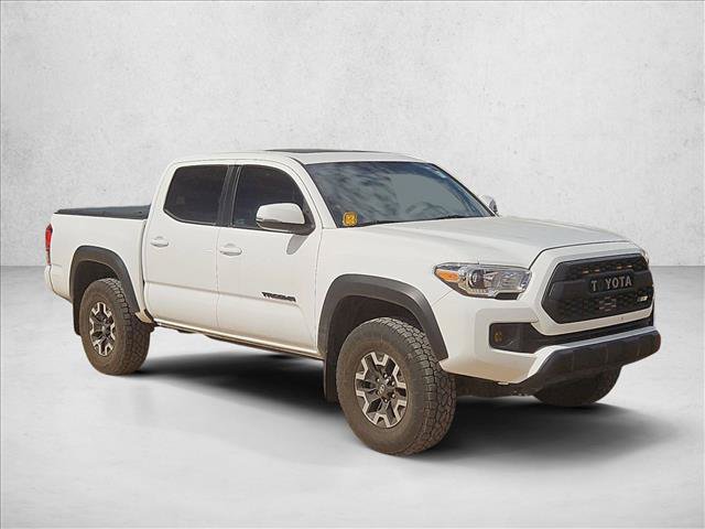 Used 2019 Toyota Tacoma TRD Off-Road AWD/4WD image 3
