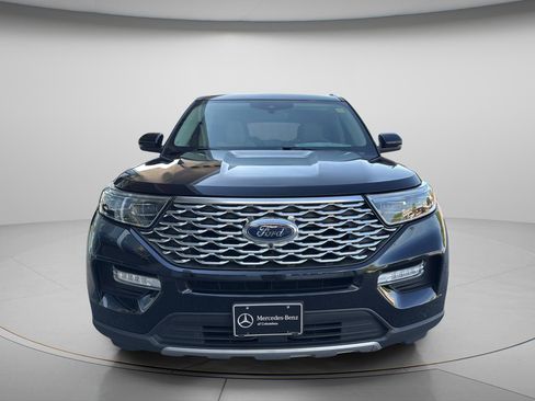 Used 2020 Ford Explorer Platinum w/ Premium Technology Package image 16