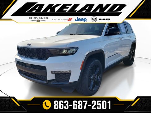 Used 2023 Jeep Grand Cherokee L Limited w/ Black Appearance Package RWD image 3