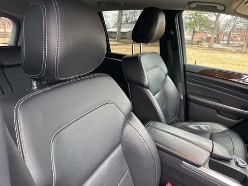 Used 2015 Mercedes-Benz ML 350 2WD image 25
