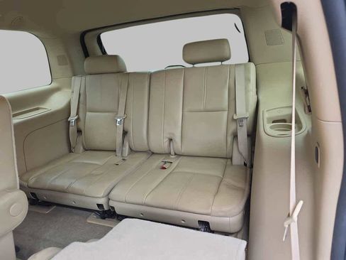 Used 2011 Chevrolet Tahoe LT w/ Luxury Package image 20