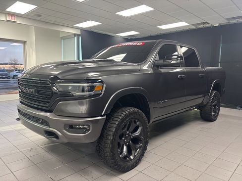 Used 2022 RAM 1500 Limited w/ Night Edition image 6