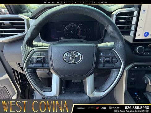 Used 2025 Toyota Tundra Limited AWD/4WD image 25