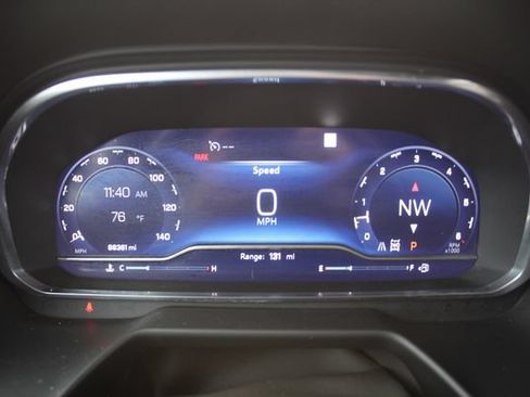 Used 2022 Chevrolet Tahoe LT w/ Luxury Package AWD/4WD image 27