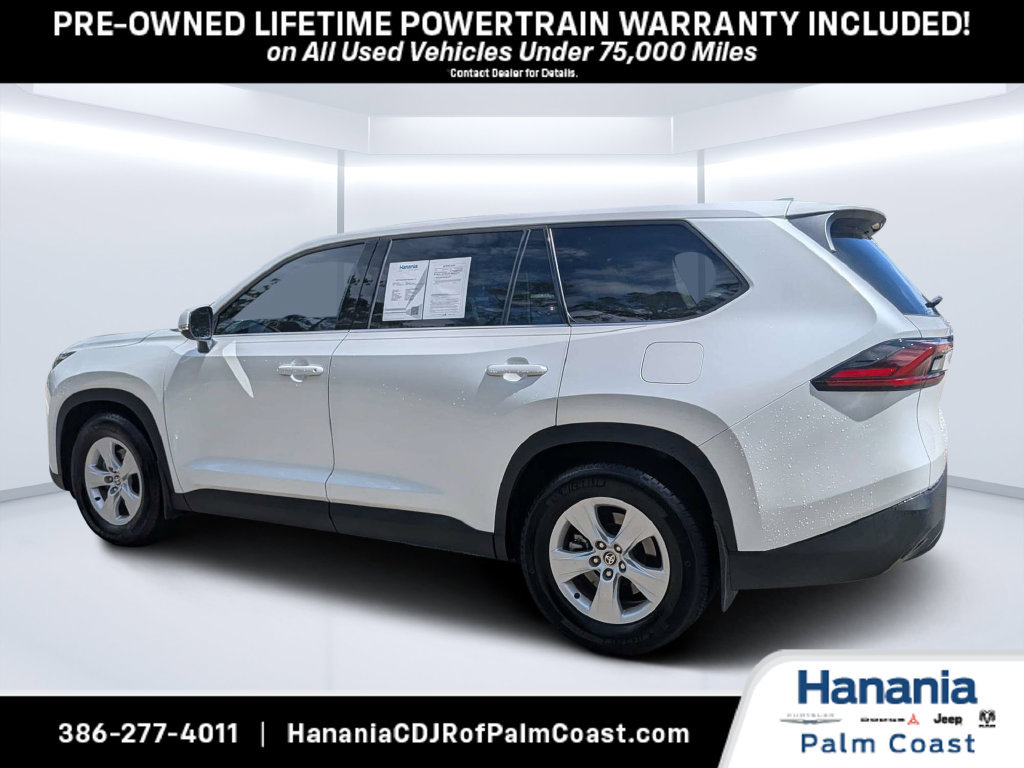 Used 2025 Toyota Grand Highlander FWD image 5