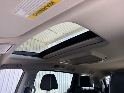 Used 2025 Honda Odyssey Touring image 26