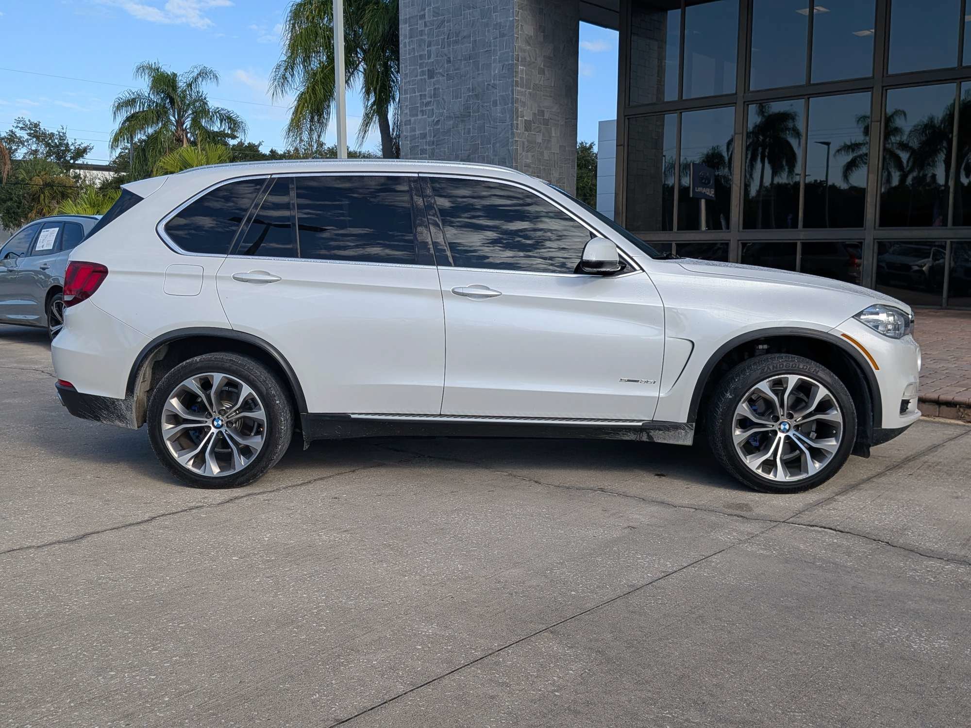 Used 2016 BMW X5 sDrive35i RWD image 3