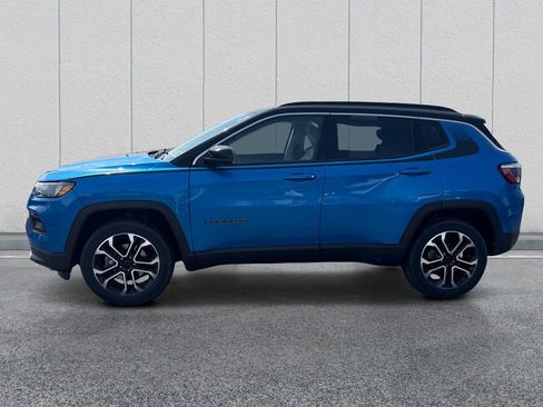 Used 2022 Jeep Compass Limited w/ Sun and Sound Group image 4