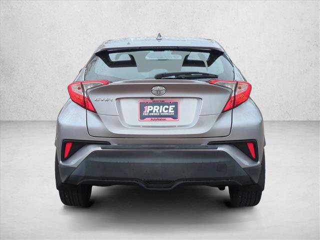 Used 2018 Toyota C-HR XLE FWD image 7