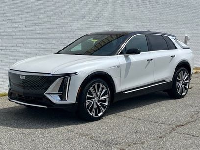 New 2025 Cadillac Lyriq Luxury