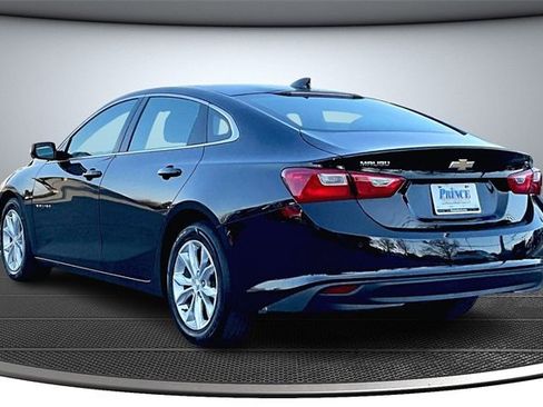 Used 2024 Chevrolet Malibu LT image 4