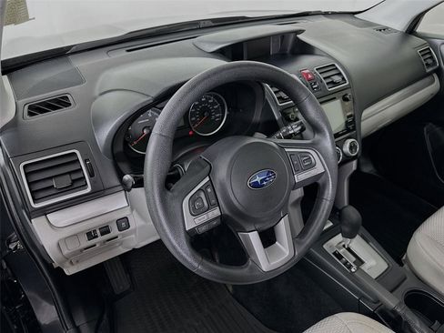 Used 2017 Subaru Forester 2.5i Premium w/ All-Weather Package image 24