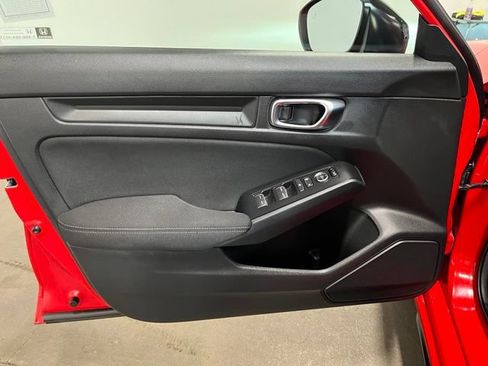 Used 2025 Honda Civic Sport image 20