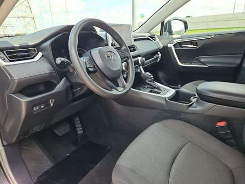 Used 2024 Toyota RAV4 XLE FWD image 10