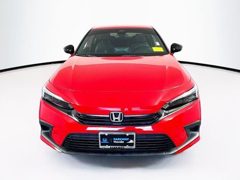 Used 2025 Honda Civic Sport image 2