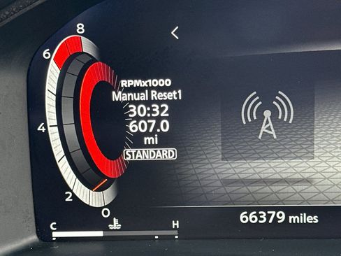 Used 2022 Nissan Rogue Platinum w/ Head-Up Display Package FWD image 26