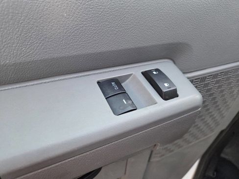 Used 2013 Ford E-350 and Econoline 350 Extended Super Duty w/ PWR Group image 13