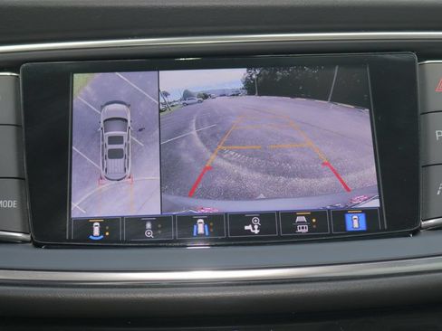 Used 2024 Buick Enclave Avenir w/ Trailering Package, 5000 lbs. FWD image 25