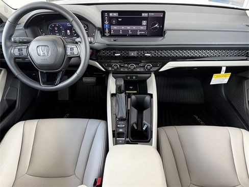 Used 2023 Honda Accord EX-L image 17