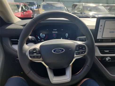 New 2026 Ford Explorer Active image 29
