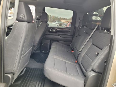Used 2023 GMC Sierra 1500 Elevation image 6